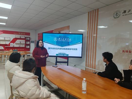 图示, 示意图
中度可信度描述已自动生成:ver1